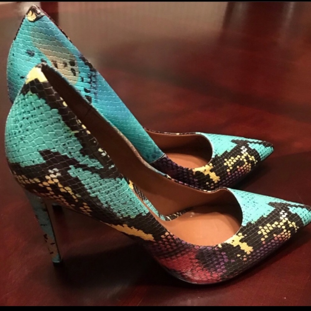Multicolored Steve Madden Snakeskin Pumps